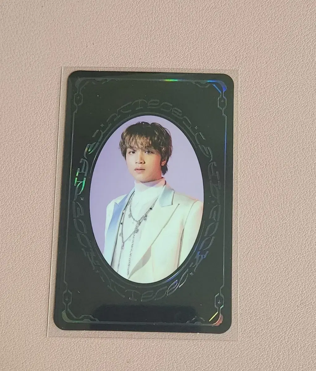 Haechan Earbooks photocard I'm giving away a bunch of them