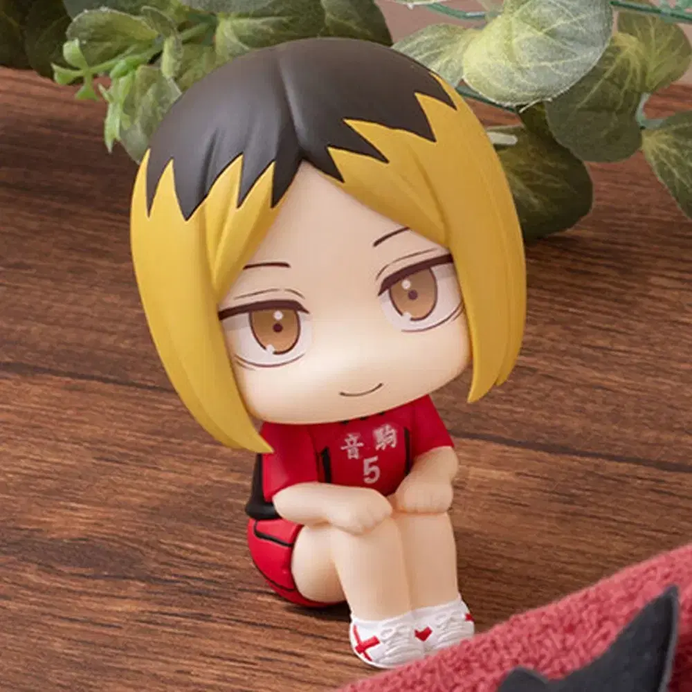 Pre-order benefitx haikyuu Kozume Kenma Uniform Lookup WTS