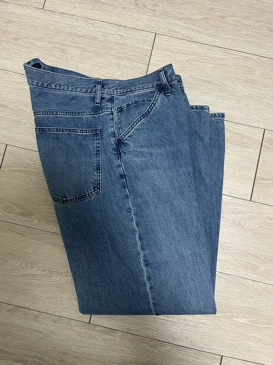 Uniqlo Wide Fit Jeans