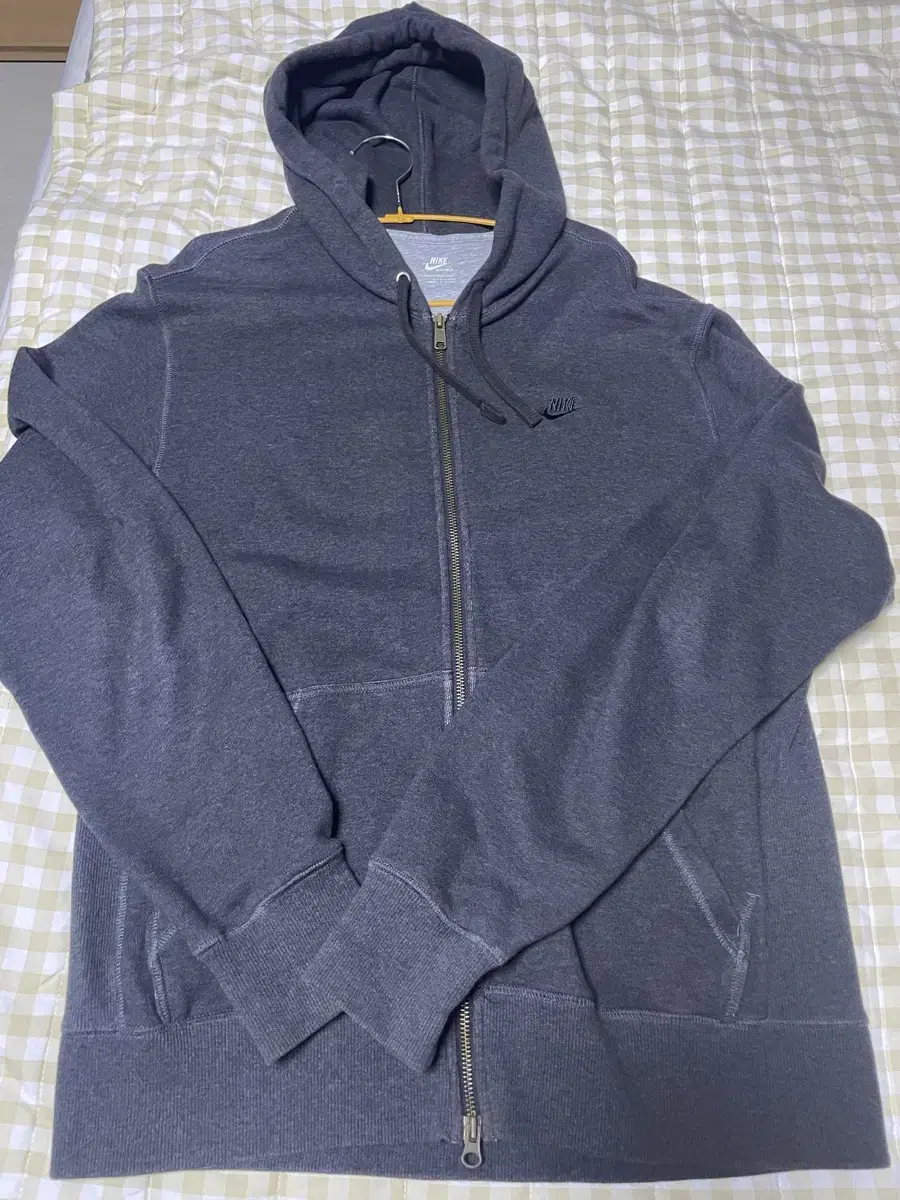 Nike Hoodie Zip Up L