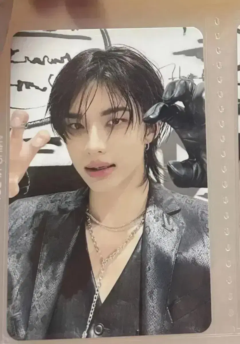 Skz hyunjin dominate concert offline Md pre-order benefit photocard