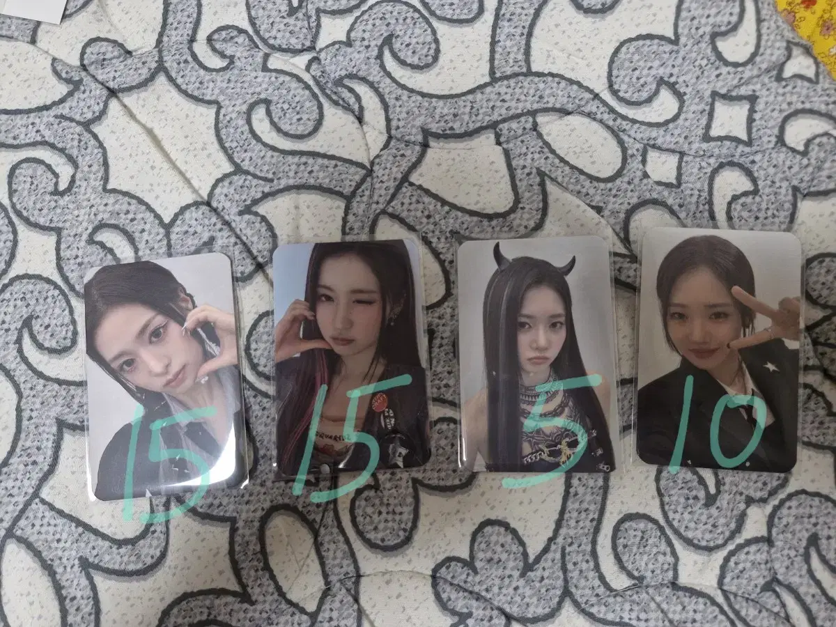 Bemon BabyMonster broadcast photocard sells