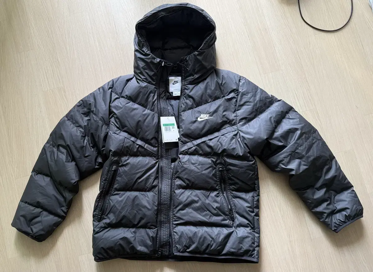 [XL] Nike Storm Fit Windrunner Padded (FB8178-010) Sells