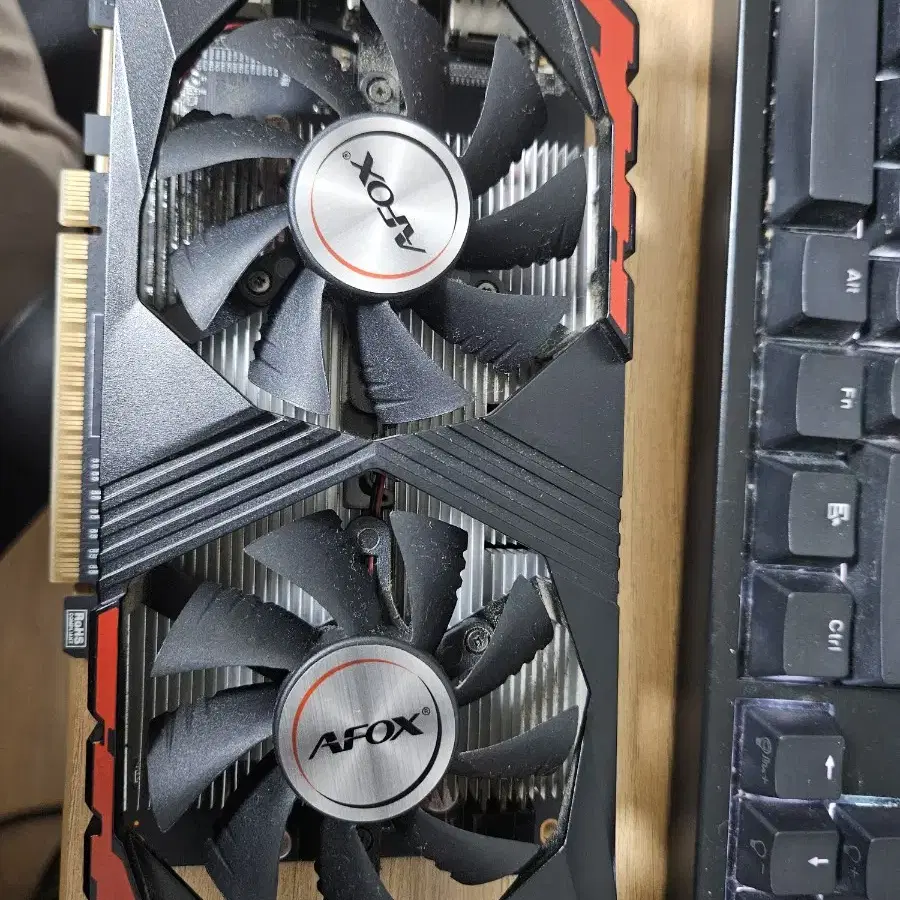 GTX1050 + 램8GB 2개