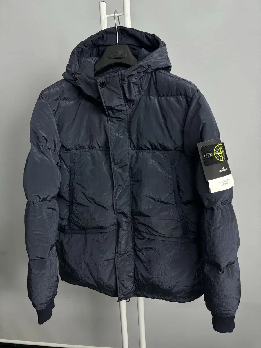 (100~105) Stone Island Nylon Metal Down TC Padding