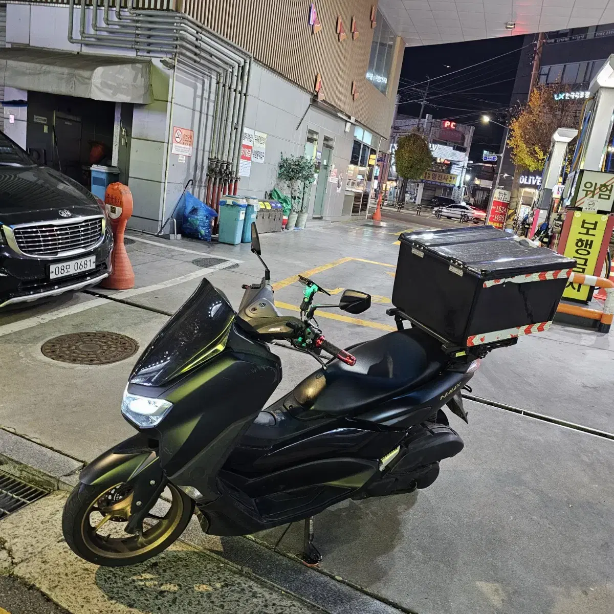 Nmax125 23년식 14000km 신차급 285만원 싸게 판매합니다!