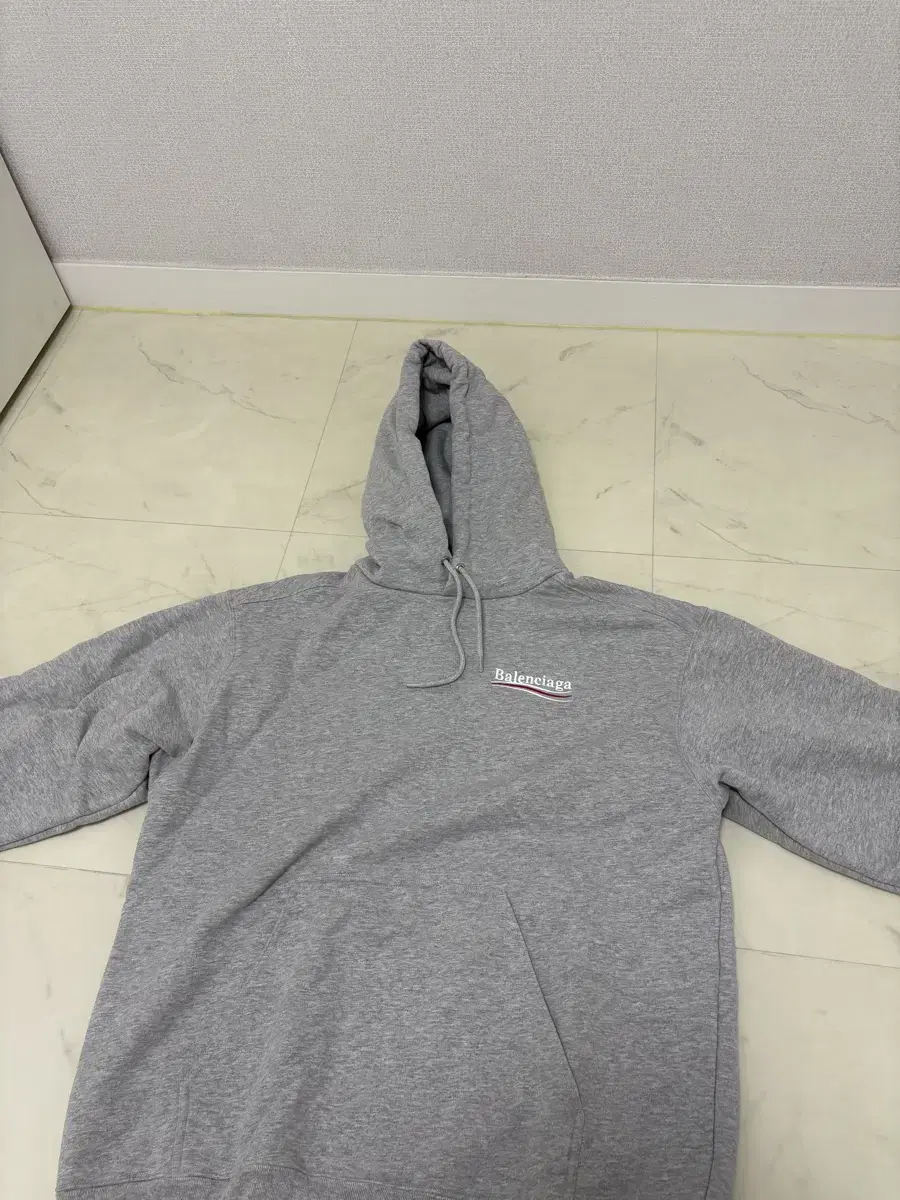 Balenciaga Political Wavego Hoodie 100-105