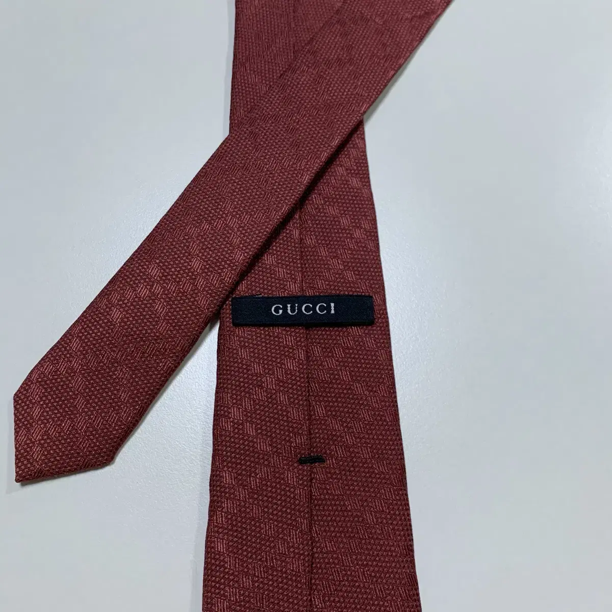 구찌(GUCCI) 슬림넥타이 명품 A+등급 신형라벨 7.3cm