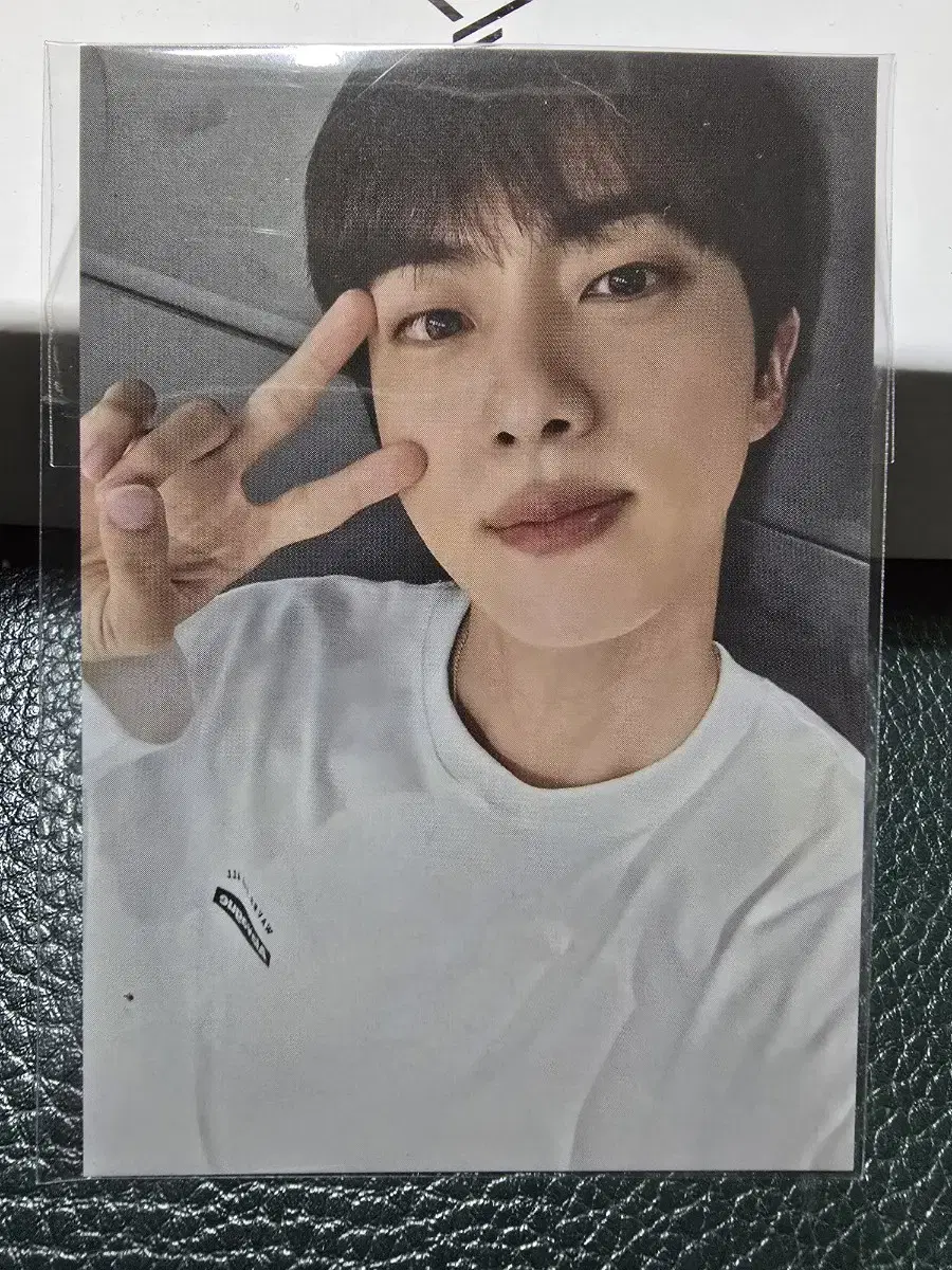 [sell] BTS jin happy pop up photocard