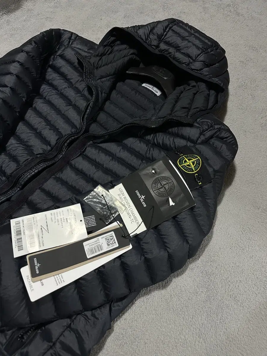 [NEW]Stone Island Lightweight Padding XL