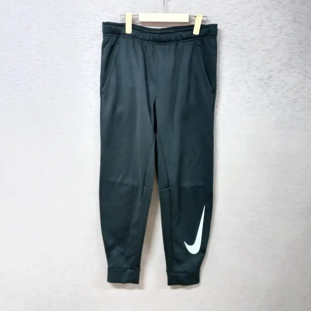 11-23/Nike Black Brushed Pants Men