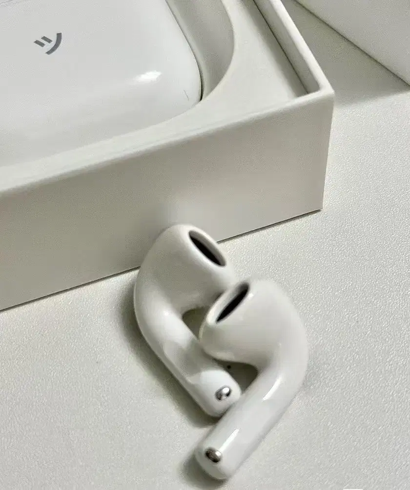 APPLE Airpods 4세대 반 송이형 무선 노이즈 감소 헤드폰