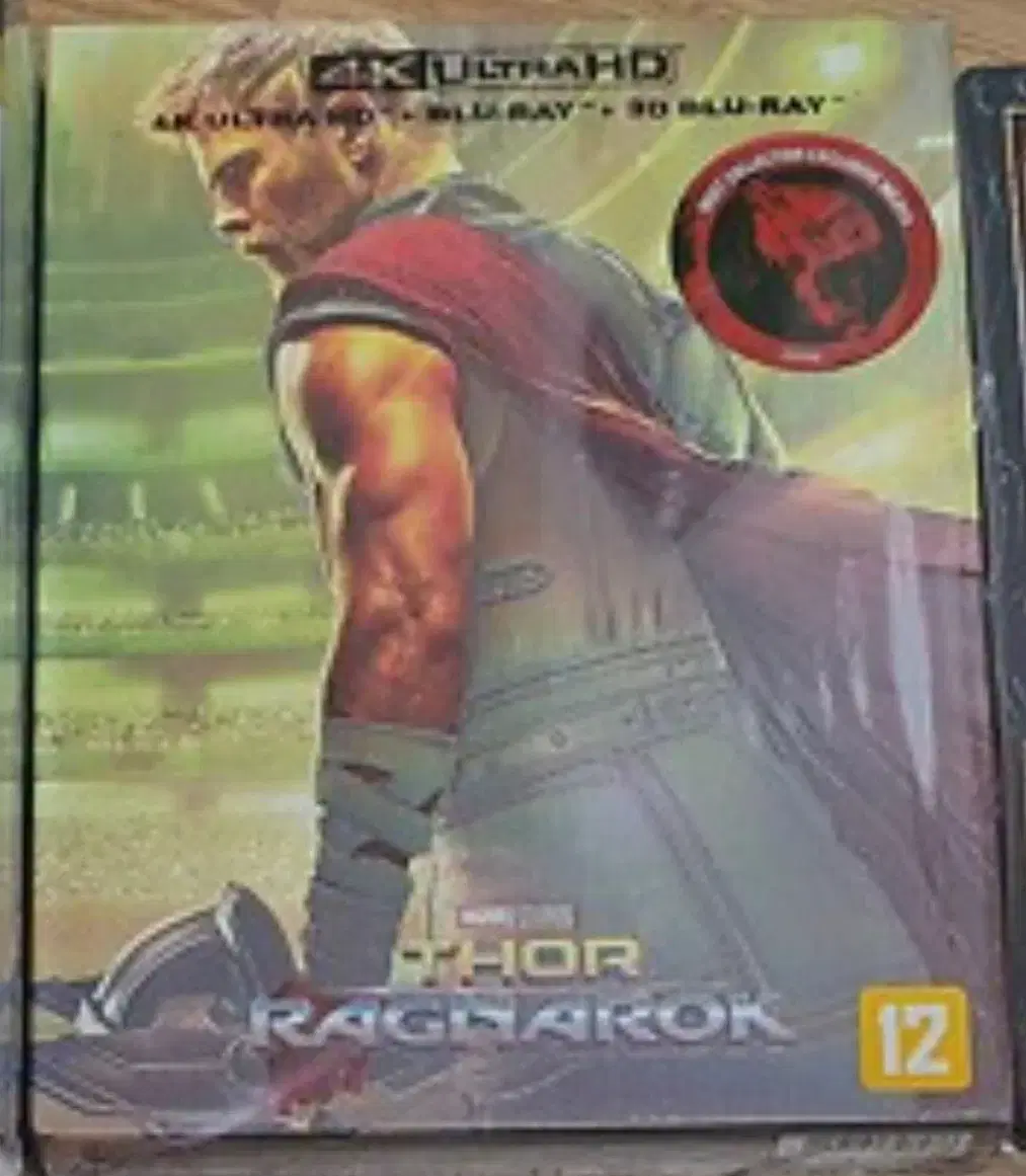 Thor Ragnarok 4K blu-ray sells