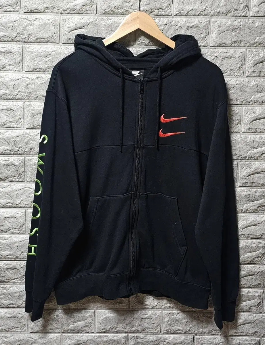 Nike Swoosh Hoodie Zip Up XL