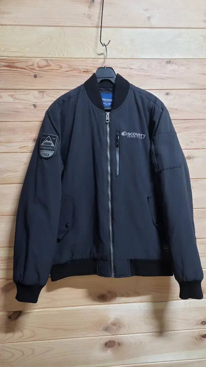 Discovery Expedition Bomber Puffer Jacket