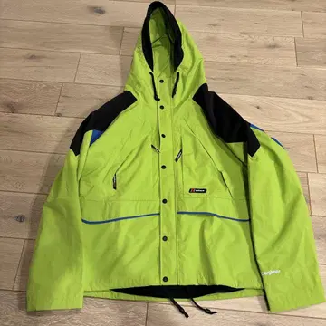 팔라스 BERGHAUS TEMPEST II JACKET 팔라스