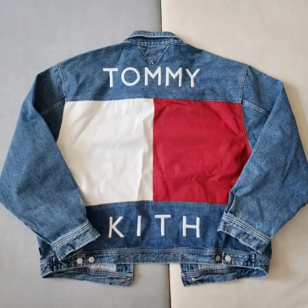 타미 키스 tommy x kith 데님 트러커 청자켓