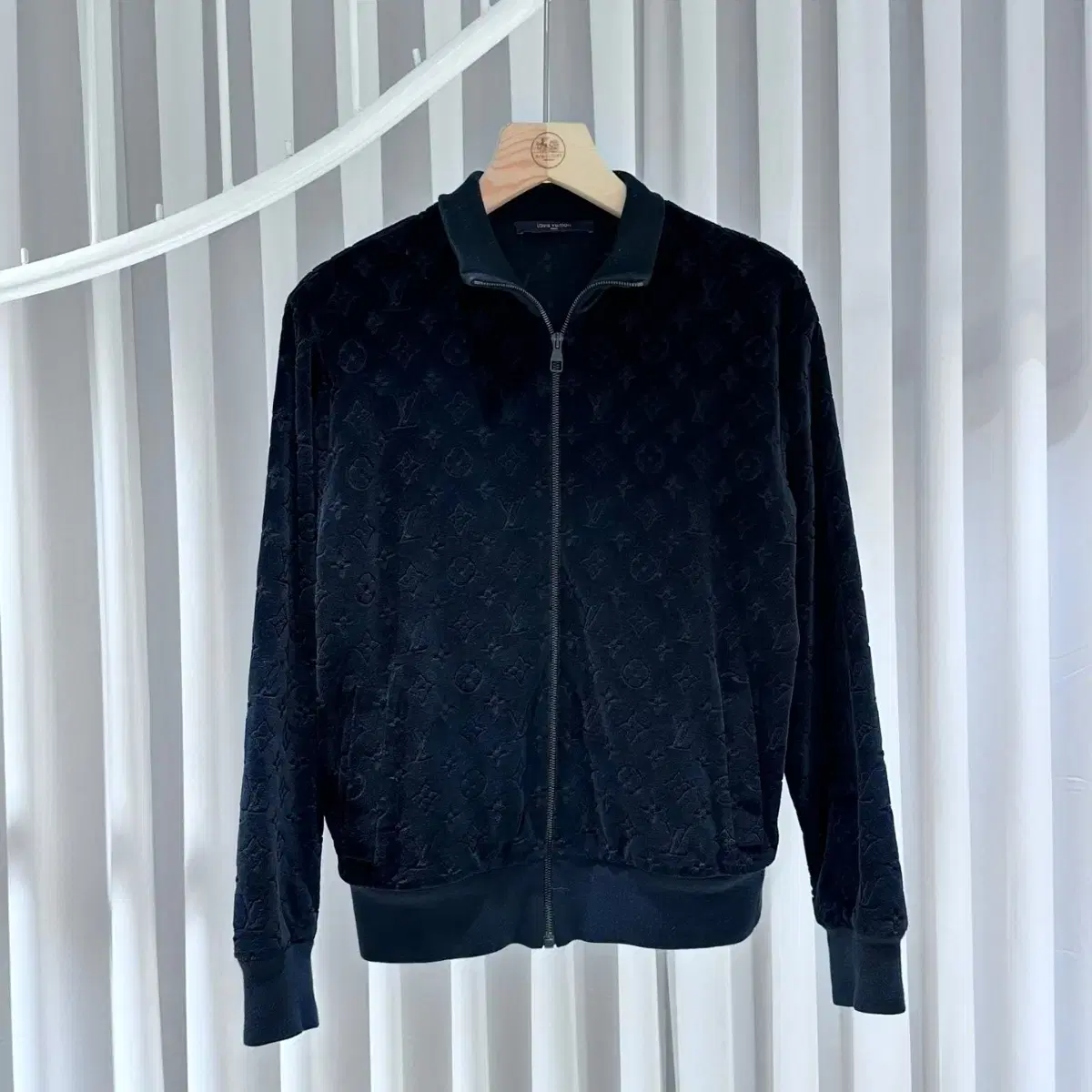 Louis Vuitton Monogram Velvet Zip-up / M