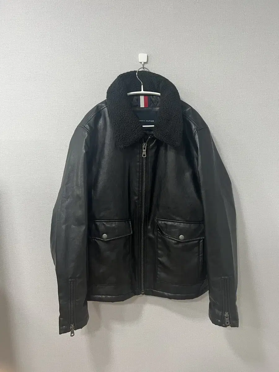 Tommy Faux Leather Mustang Black XL