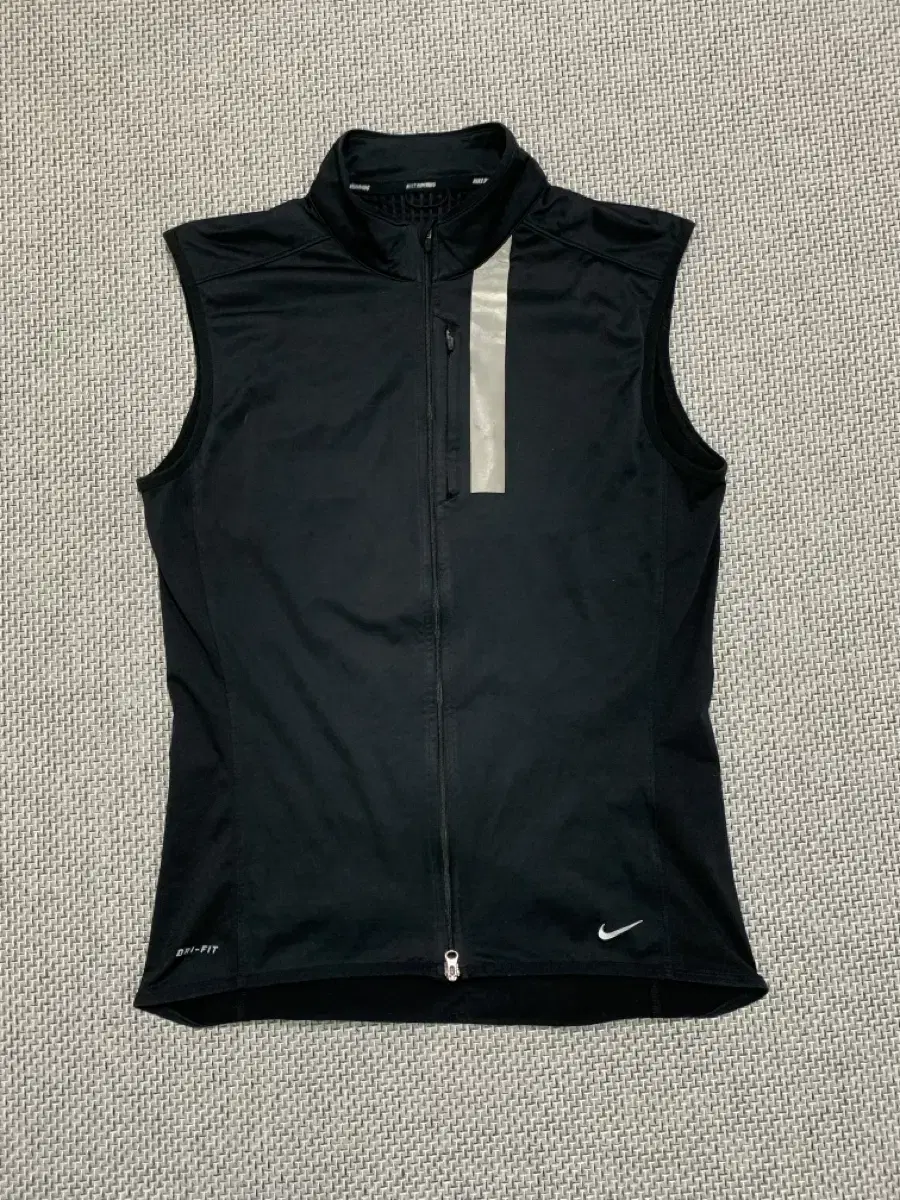 Nike Functional Vest L