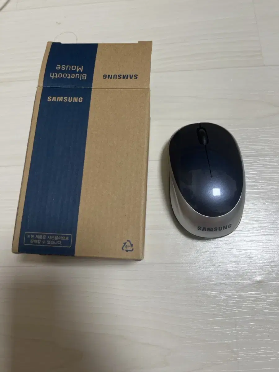 Samsung Bluetooth Mouse (SAM-9400B)