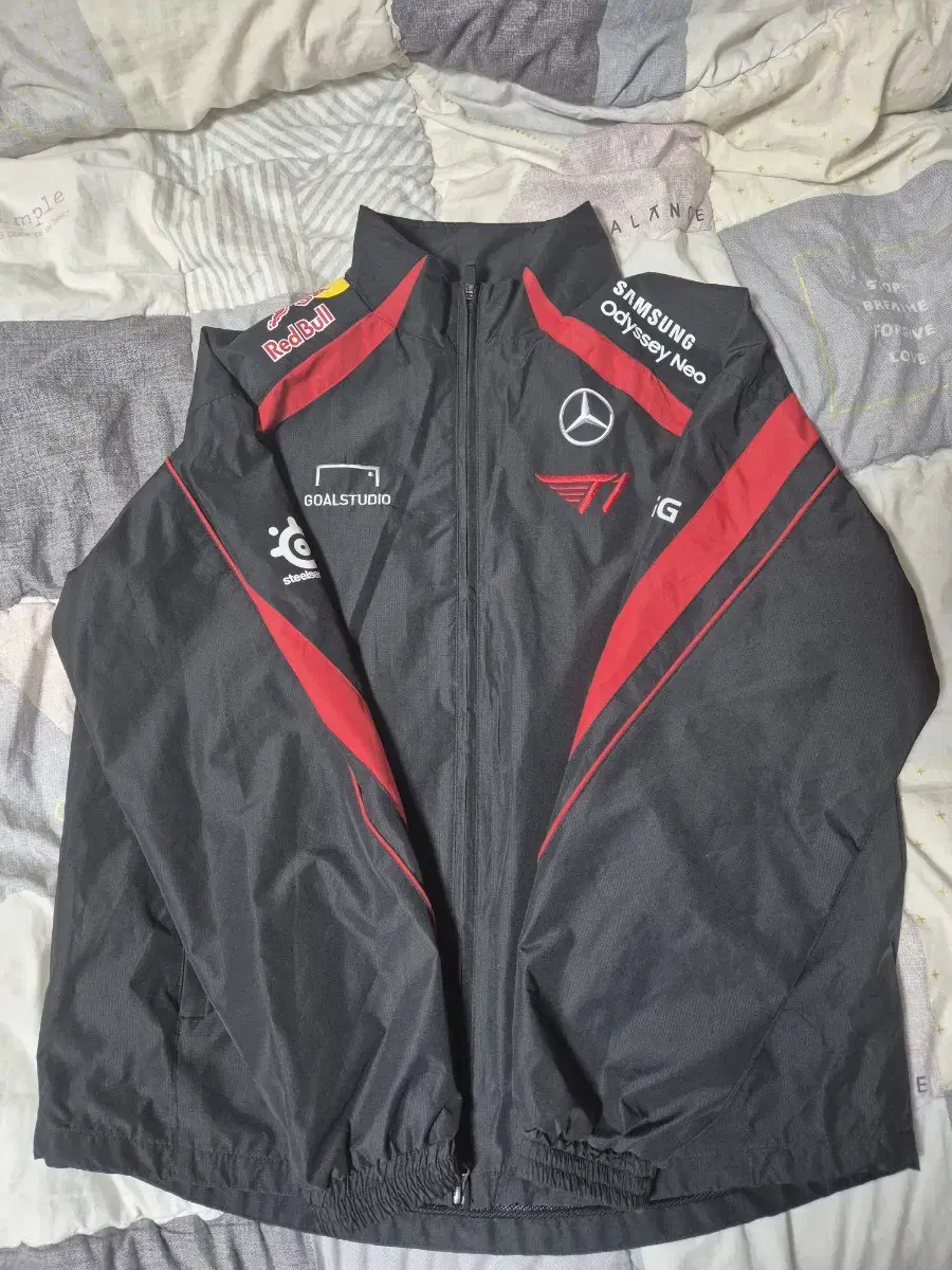 24 T1 Jacket Size L Unmarked