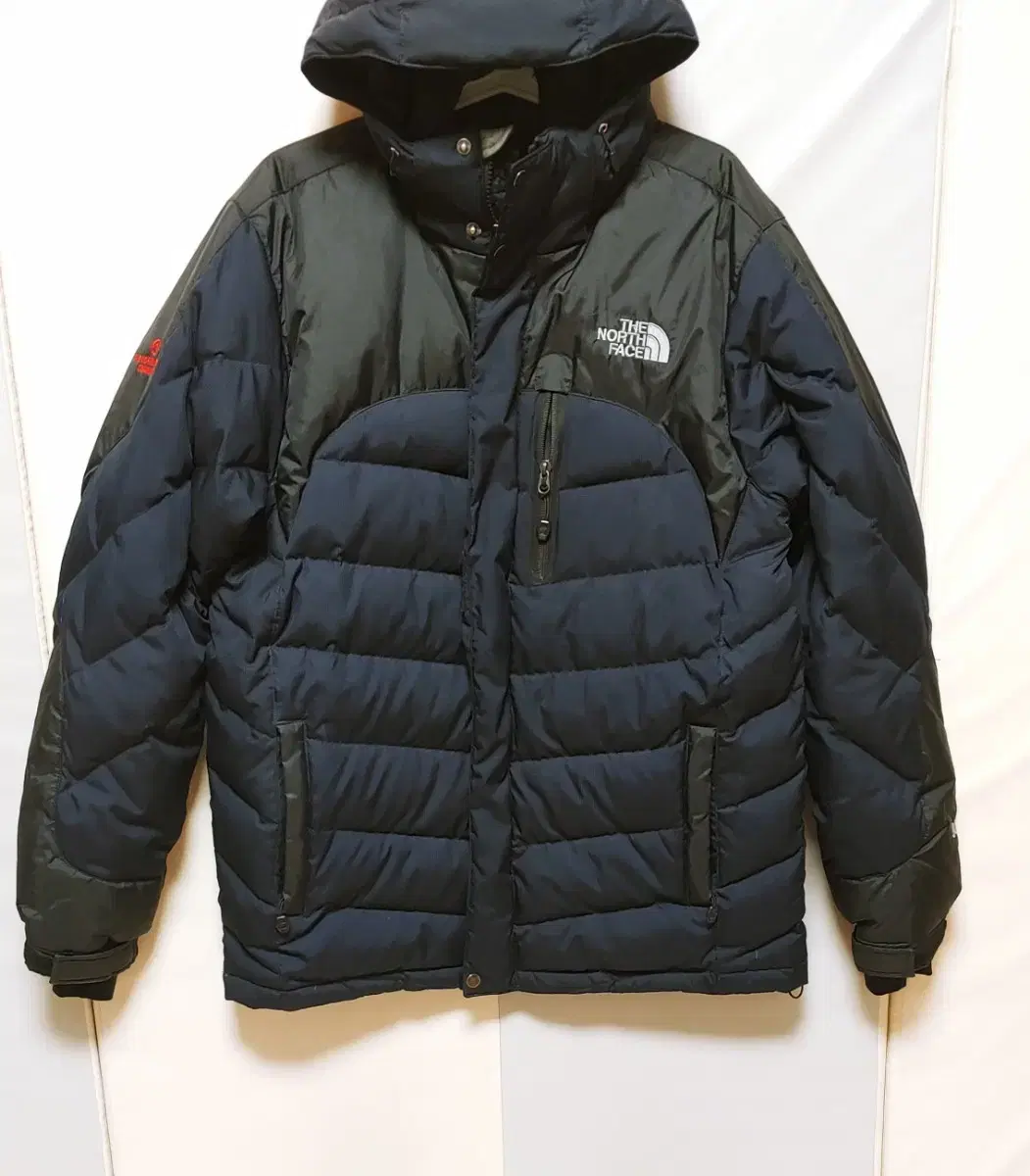 [XL] The North Face Summit Series Padded Jumper Dark Navy1172