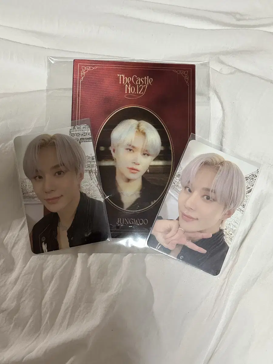 The Castle jungwoo Lanticular photocard bulk WTS