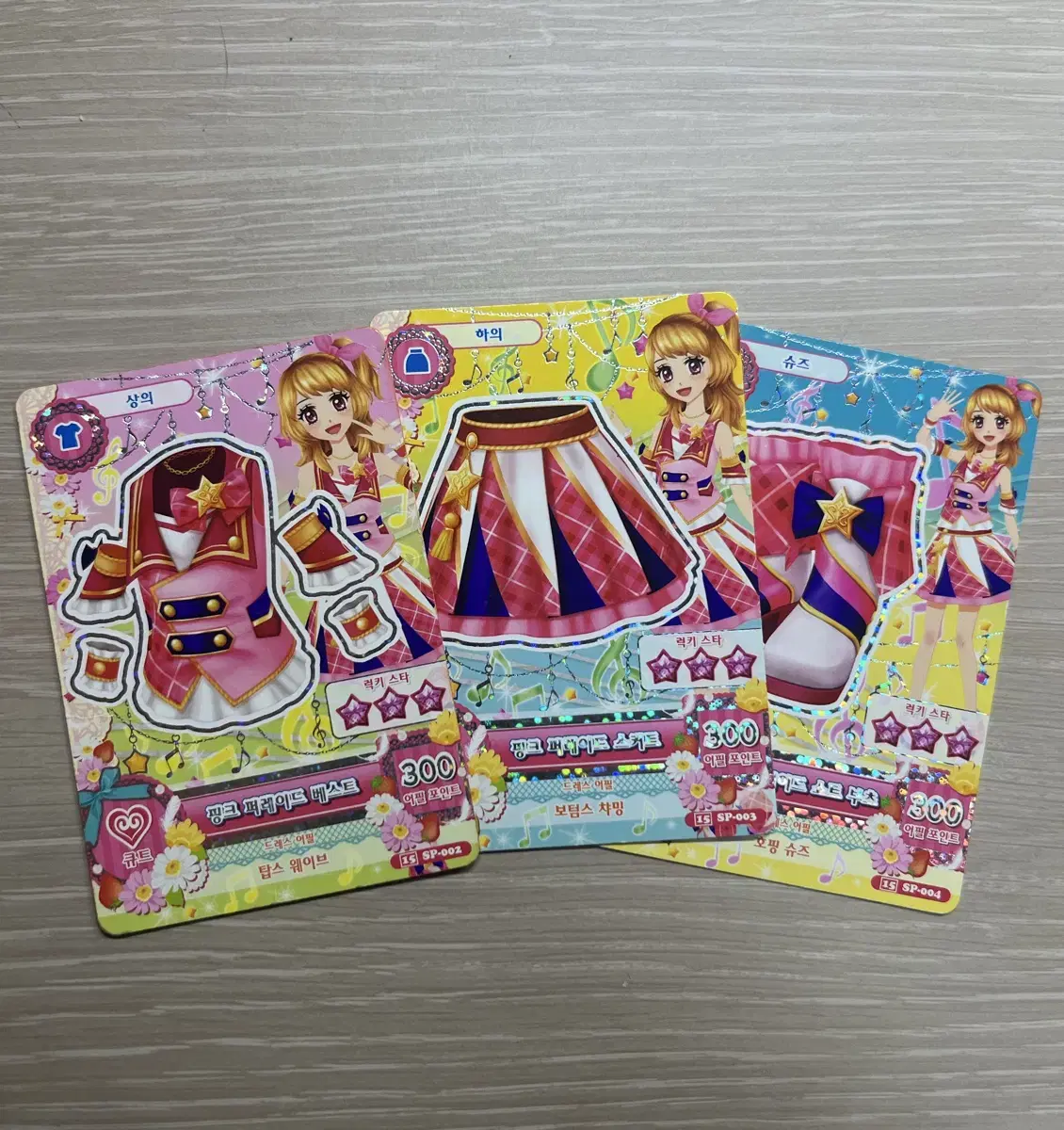 i.m. star aikatsu haneul akari school look wts pre acrylic han