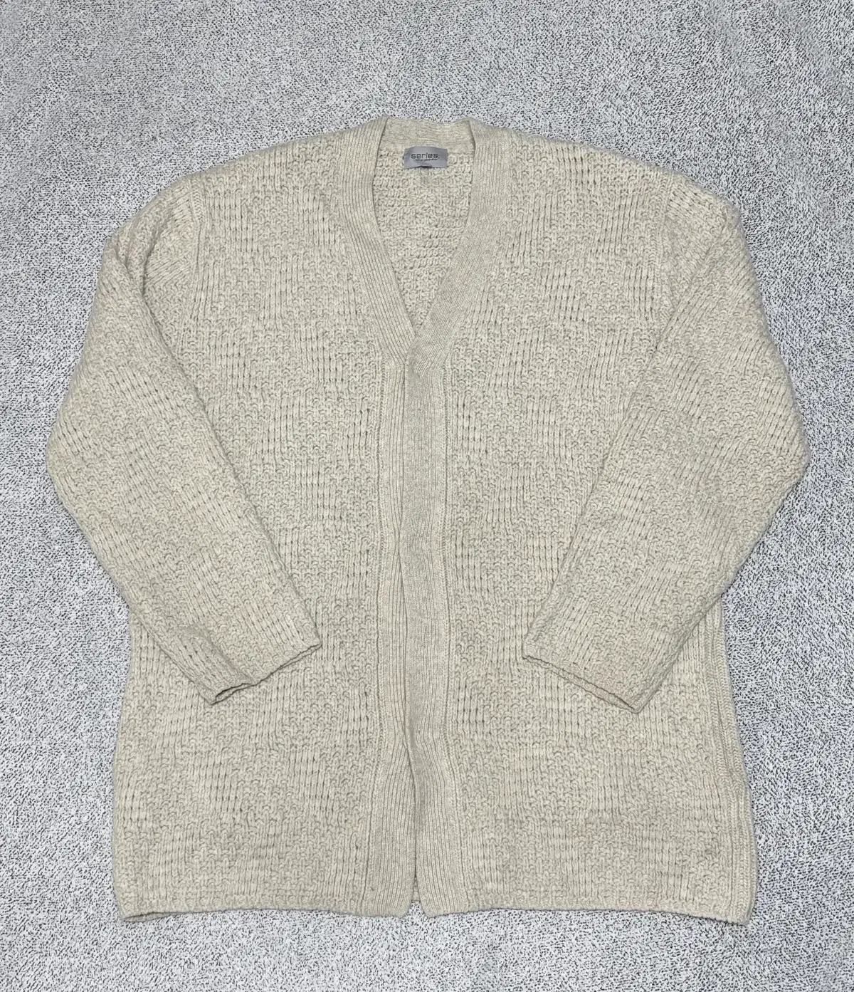 110) Series Ivory Wool Knit Long Cardigan