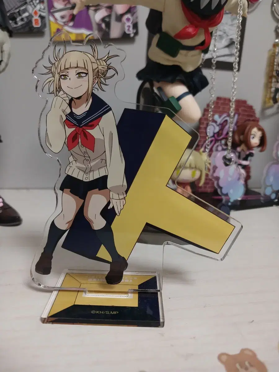 Toga Himiko acrylic