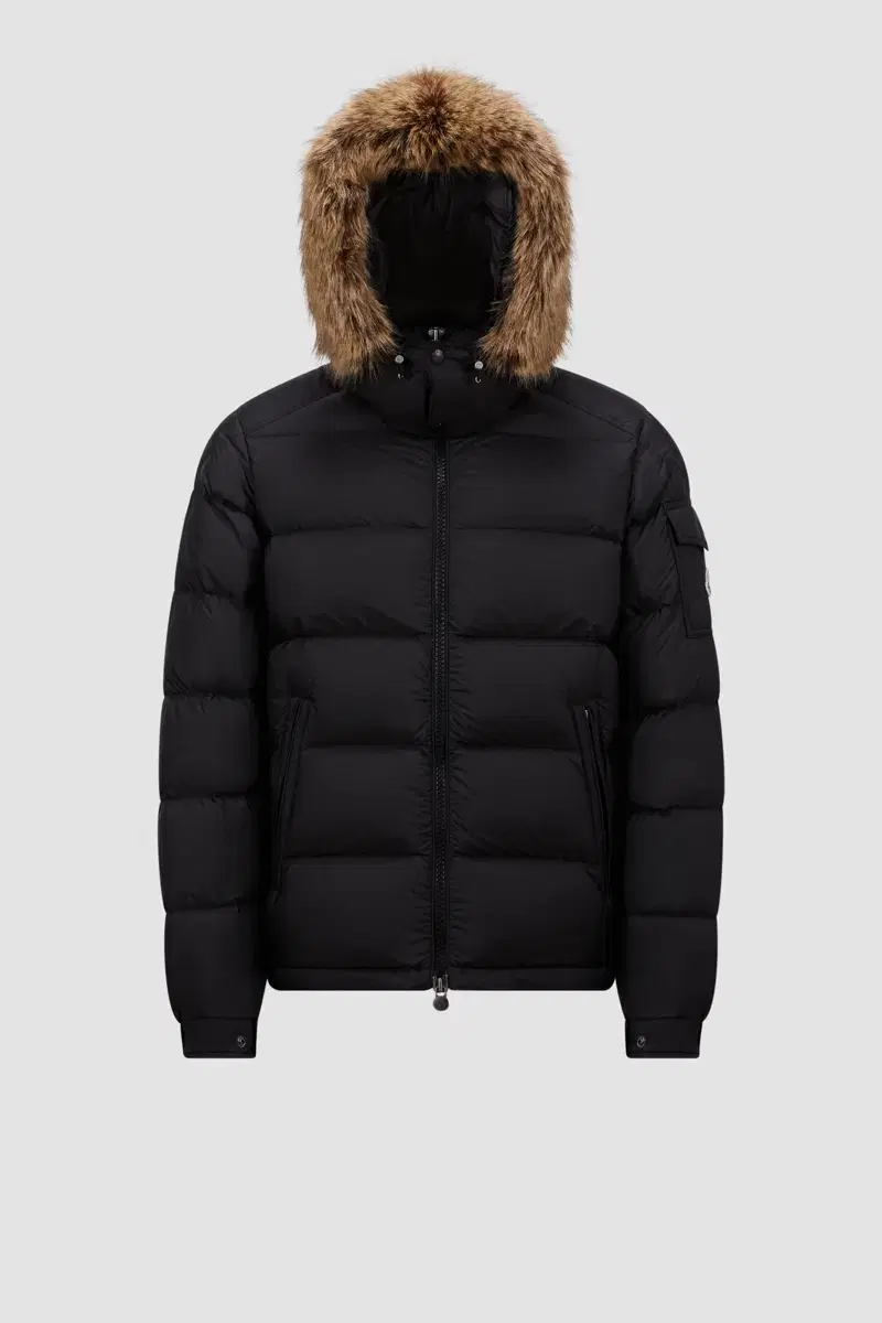 (reduced price)Moncler MAYAF Padded 2 sizes black 95-100 (new)