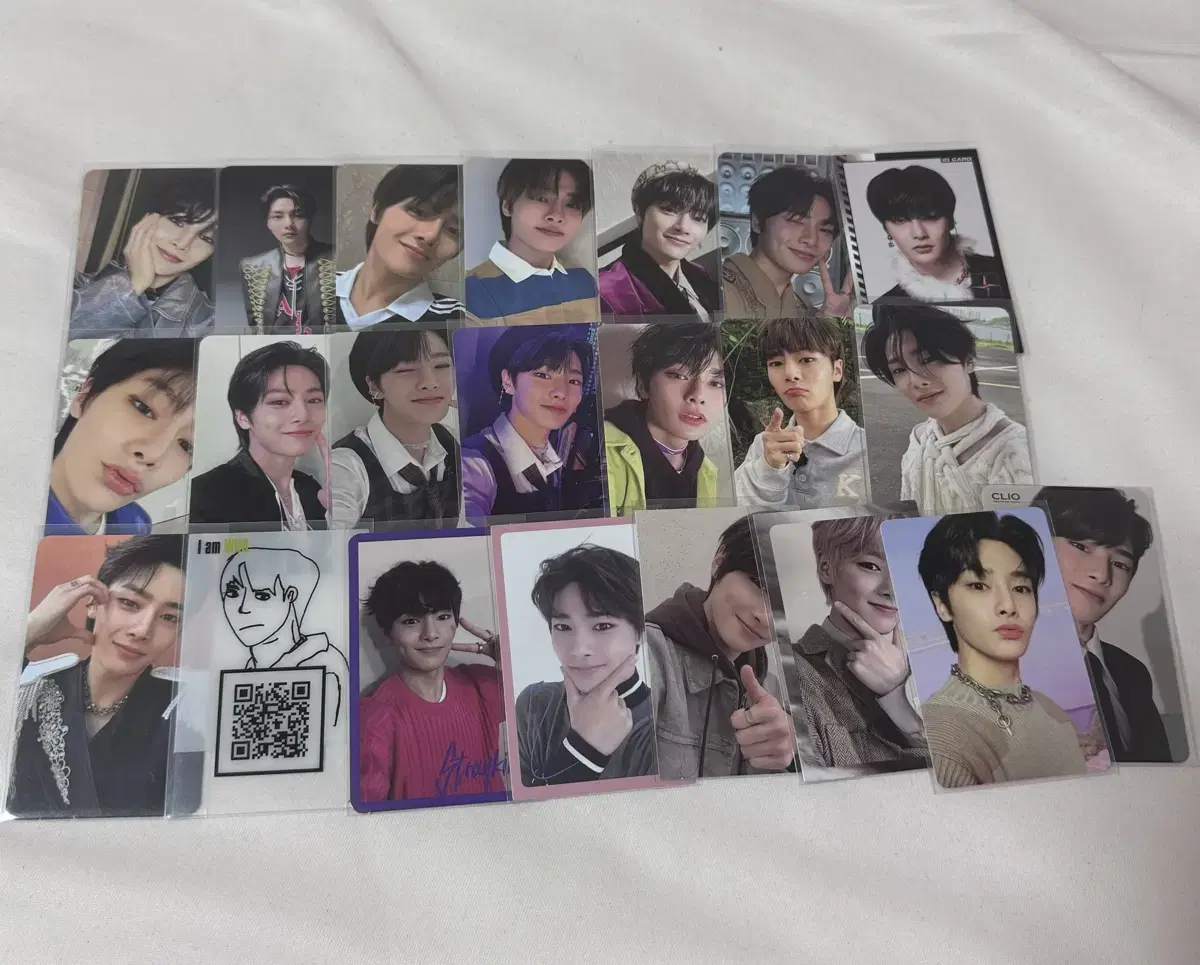 (Distribution) Feeding!!! skz i.n photocard bulk WTS