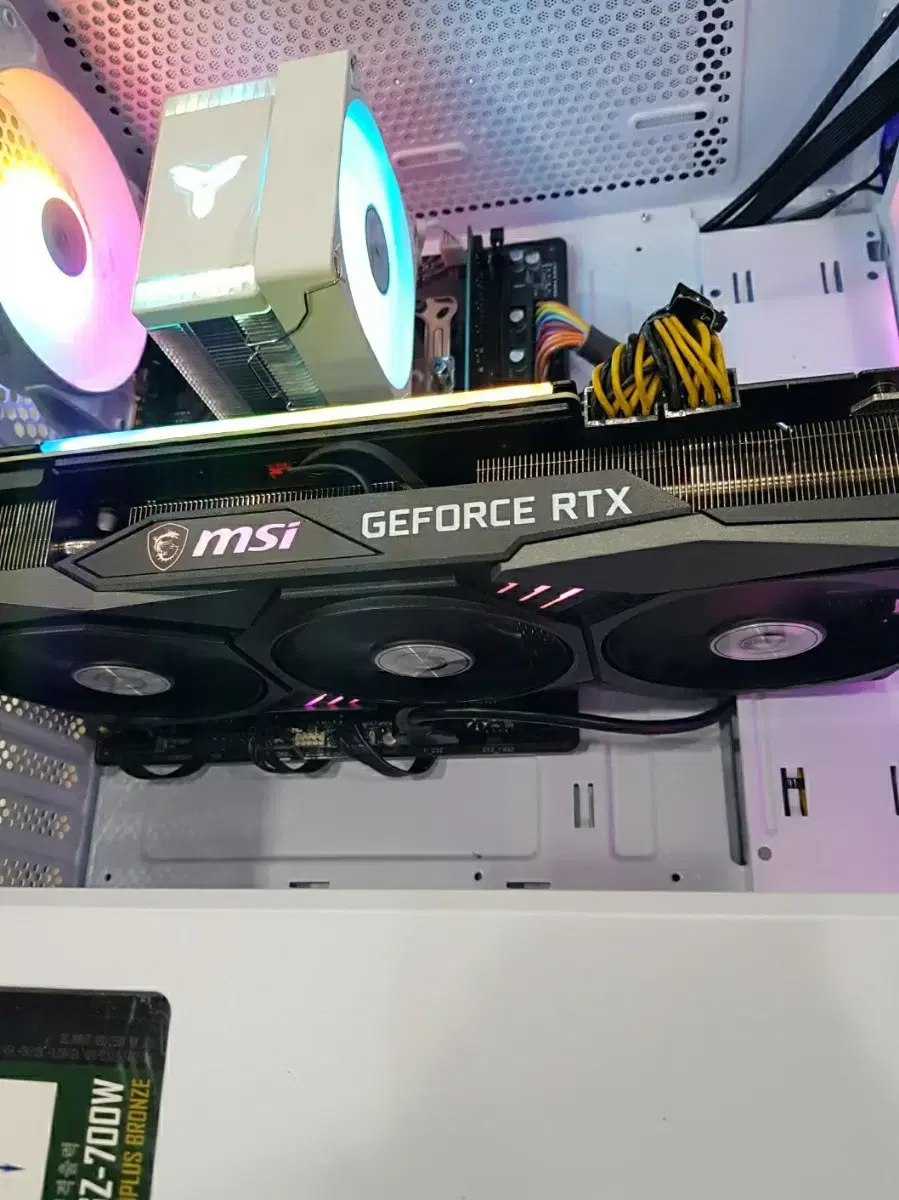 라이젠7 5700X3D RTX 3070 8G 컴퓨터