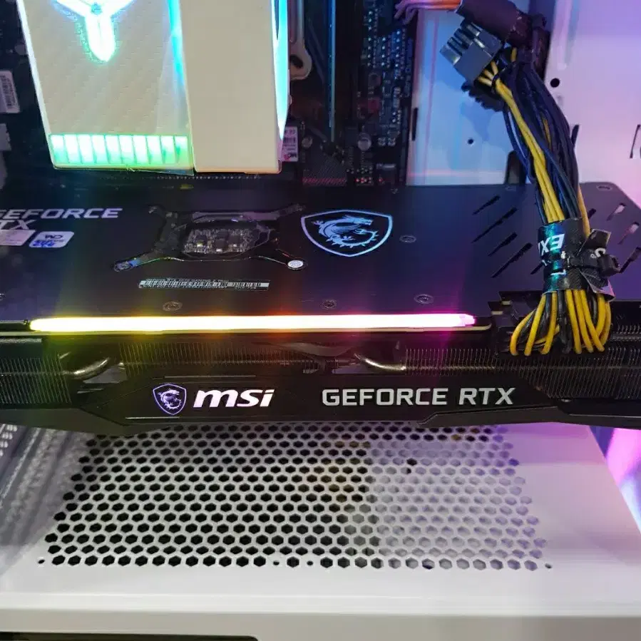 라이젠7 5700X3D RTX 3070 8G 컴퓨터 본체