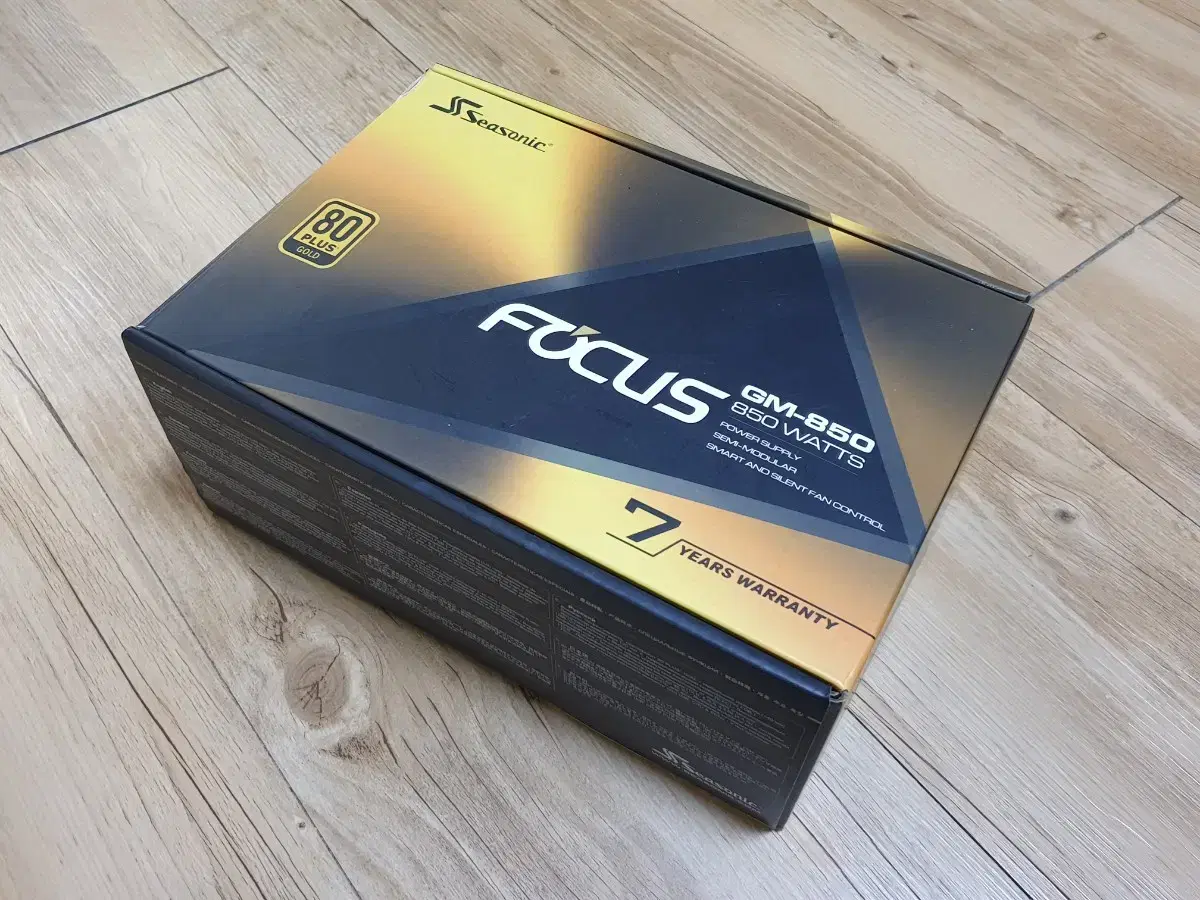 켐퓨터 파워 850w 판매합니다  focusGM-850