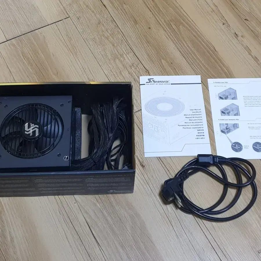 켐퓨터 파워 850w 판매합니다  focusGM-850