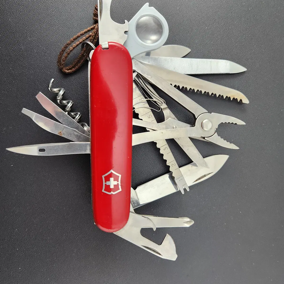 빅토리녹스( victorinox) 정품 멀티툴 맥가이버칼