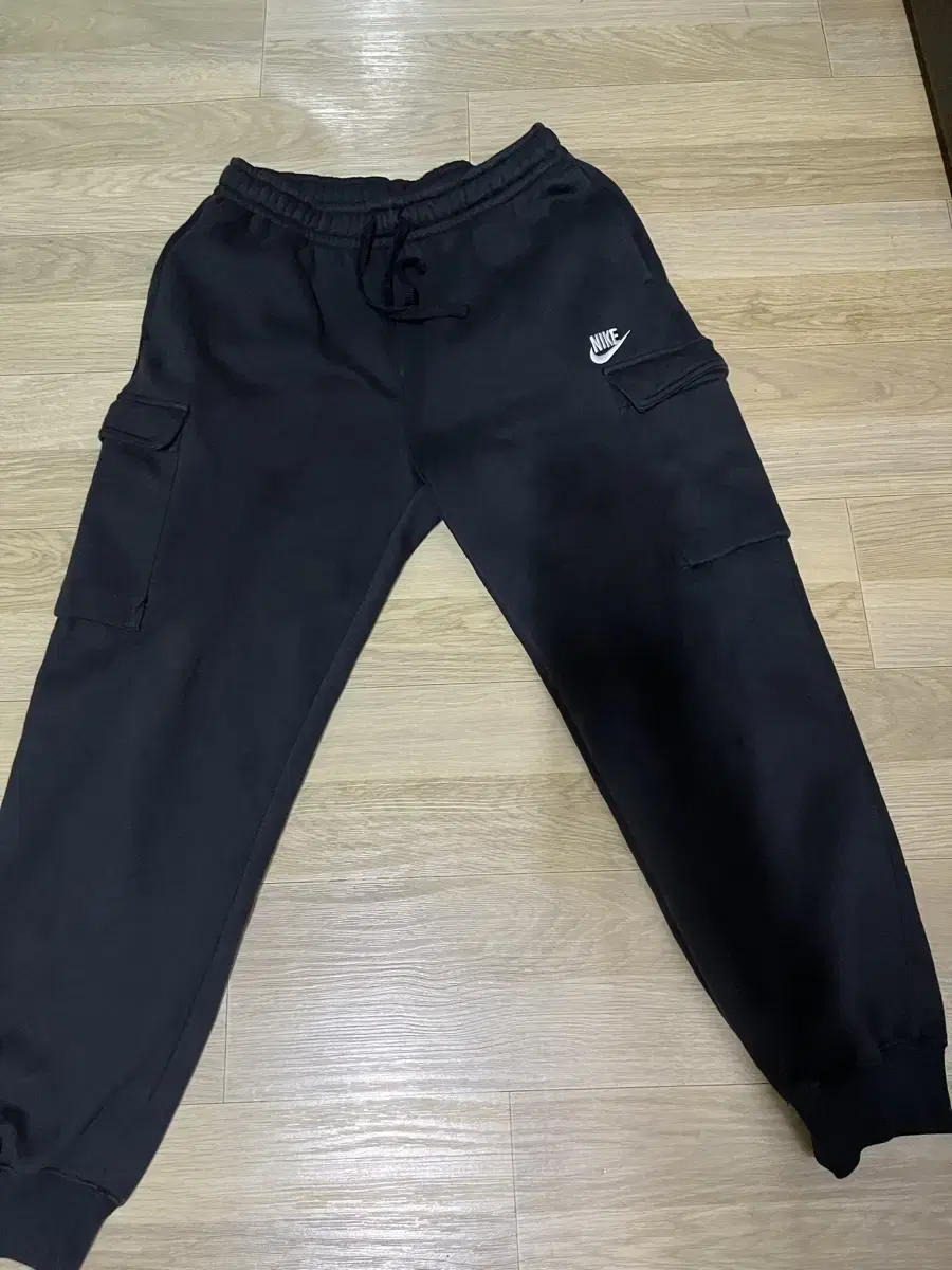 Nike Brushed Cargo Pants