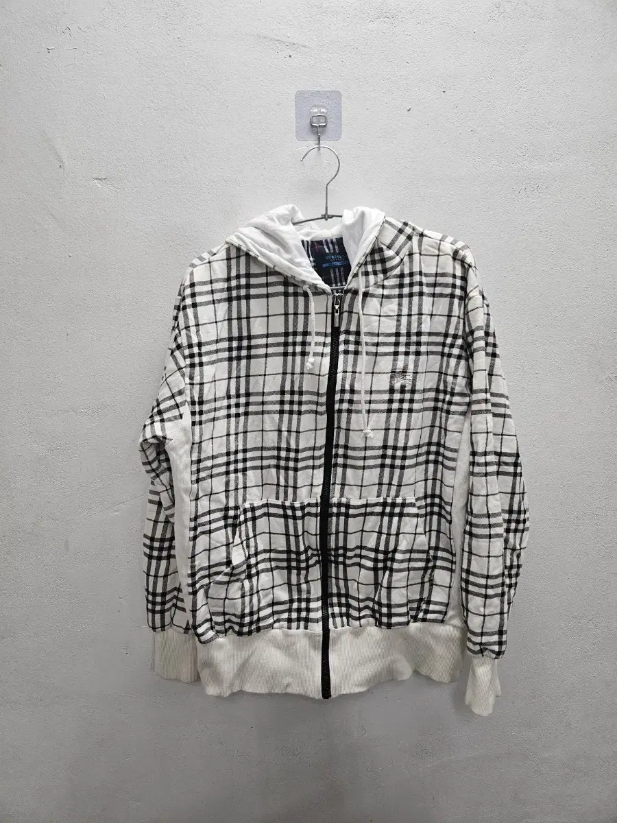 L Burberry Bloo Label Hooded Zip-up