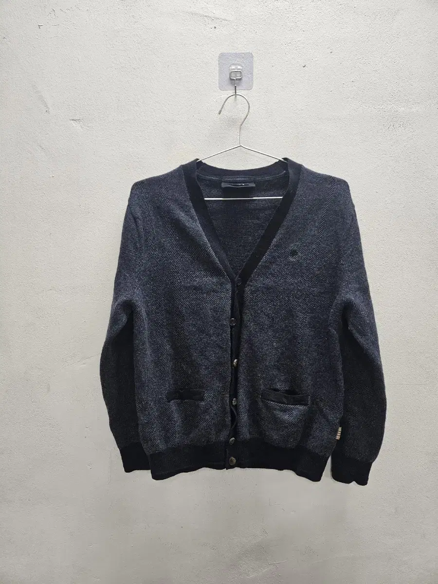 115 Daks Men's Wool Cardigan