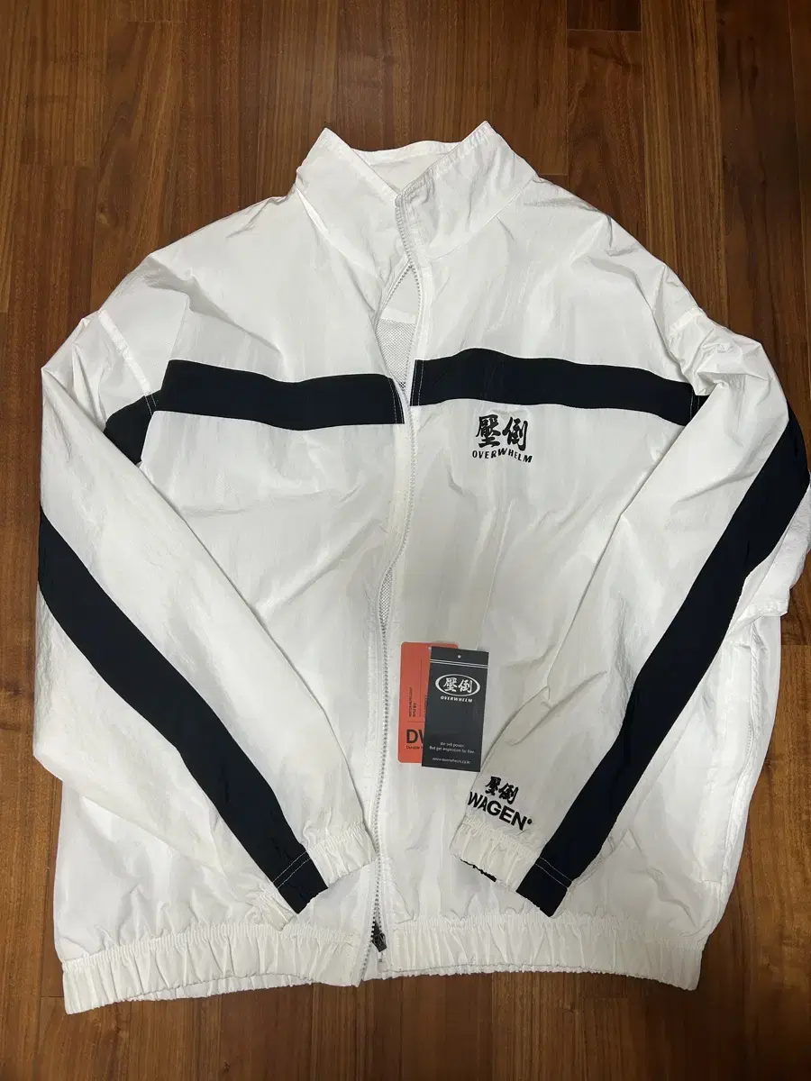 [M]Overwhelm Windbreaker 002 White