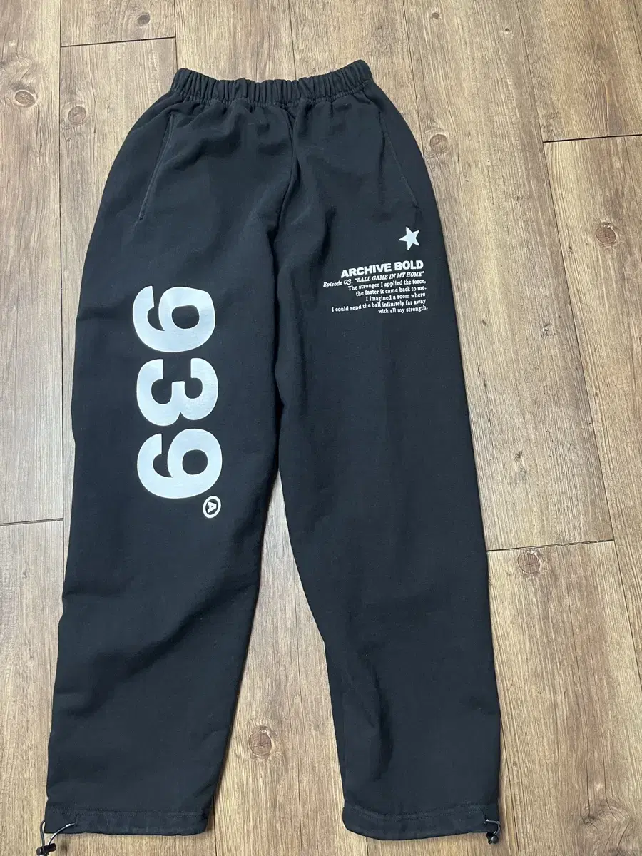 939 Archive Bold Pants M for sale