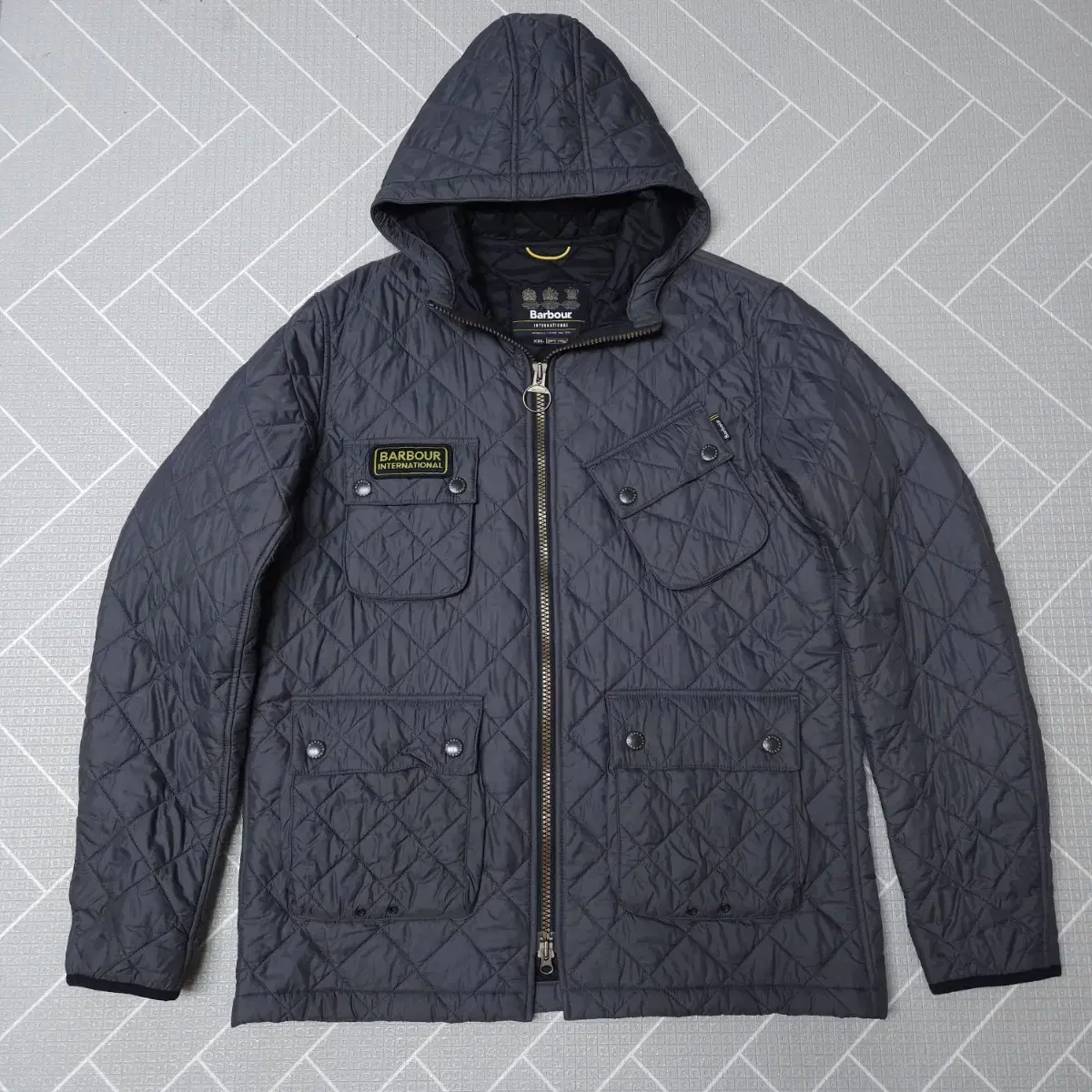 BARBOUR Barbour International Quilted Jacket 105-110