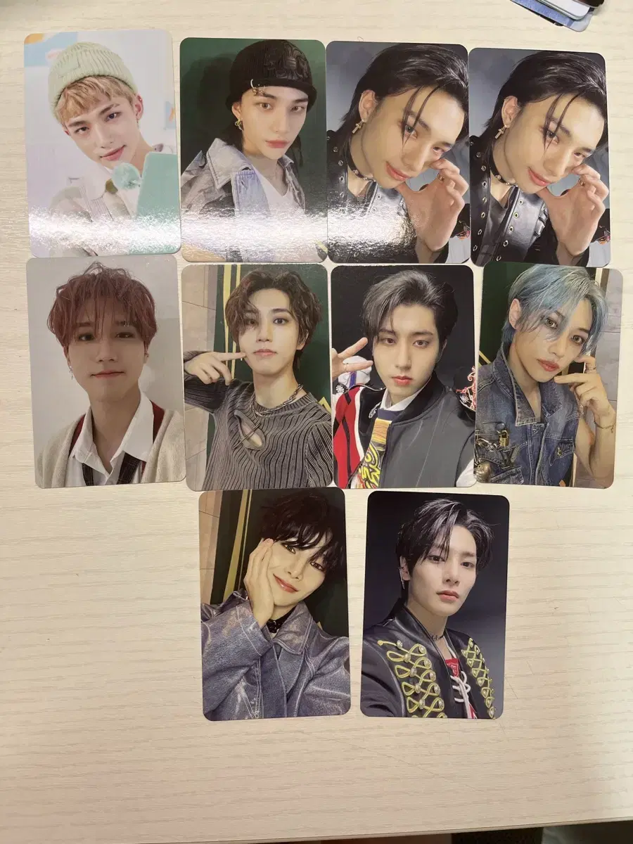 Straykids photocard wts hyunjin han felix i.n Rock seasons greetings Christmas Evil