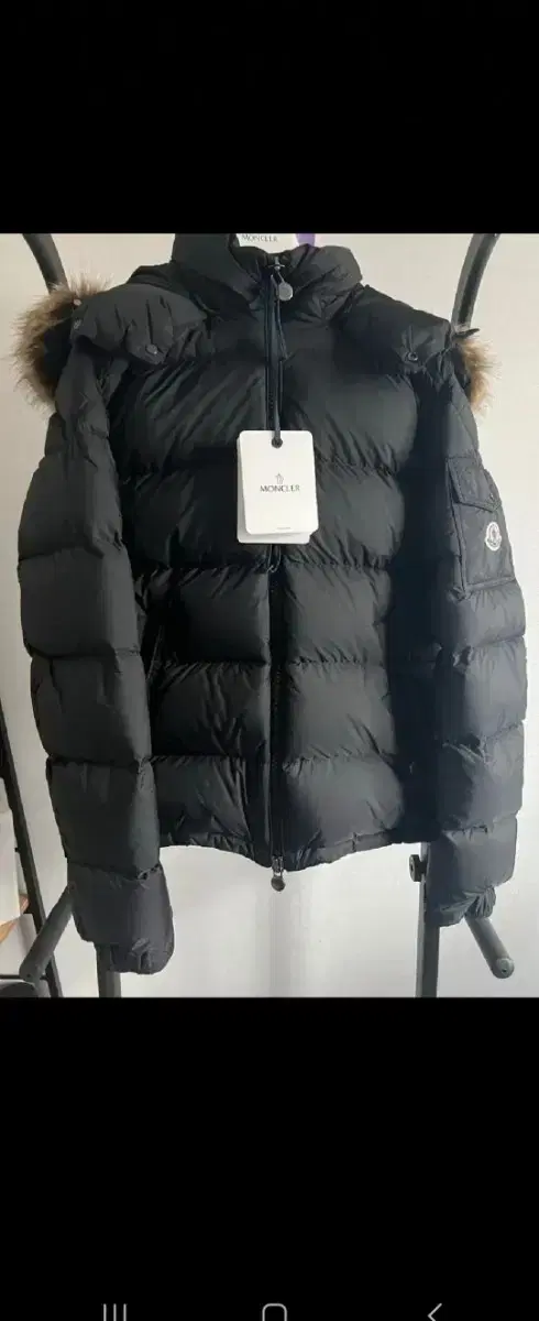 23FW Moncler Maya 3 Padded New in Black