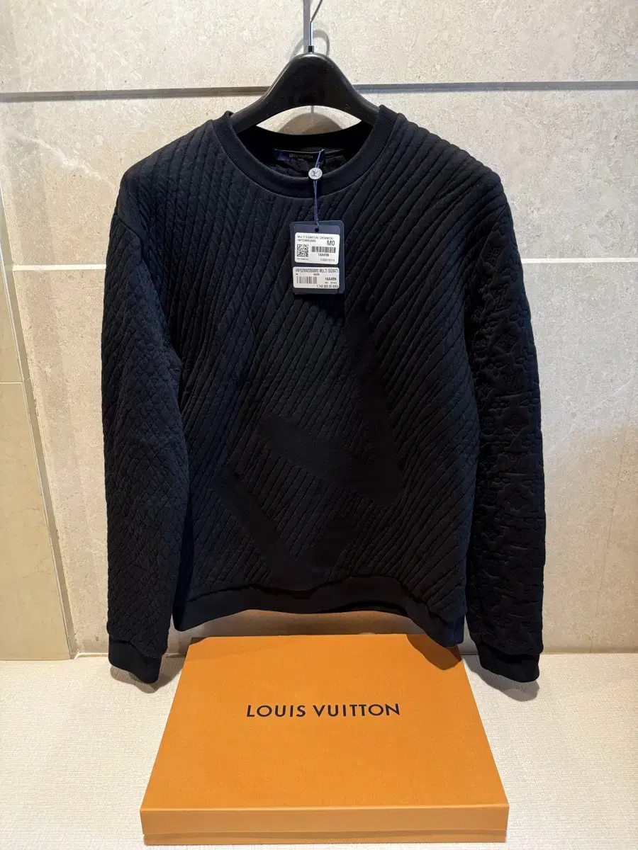 Louis VuittonMultisignatureCrew Neck