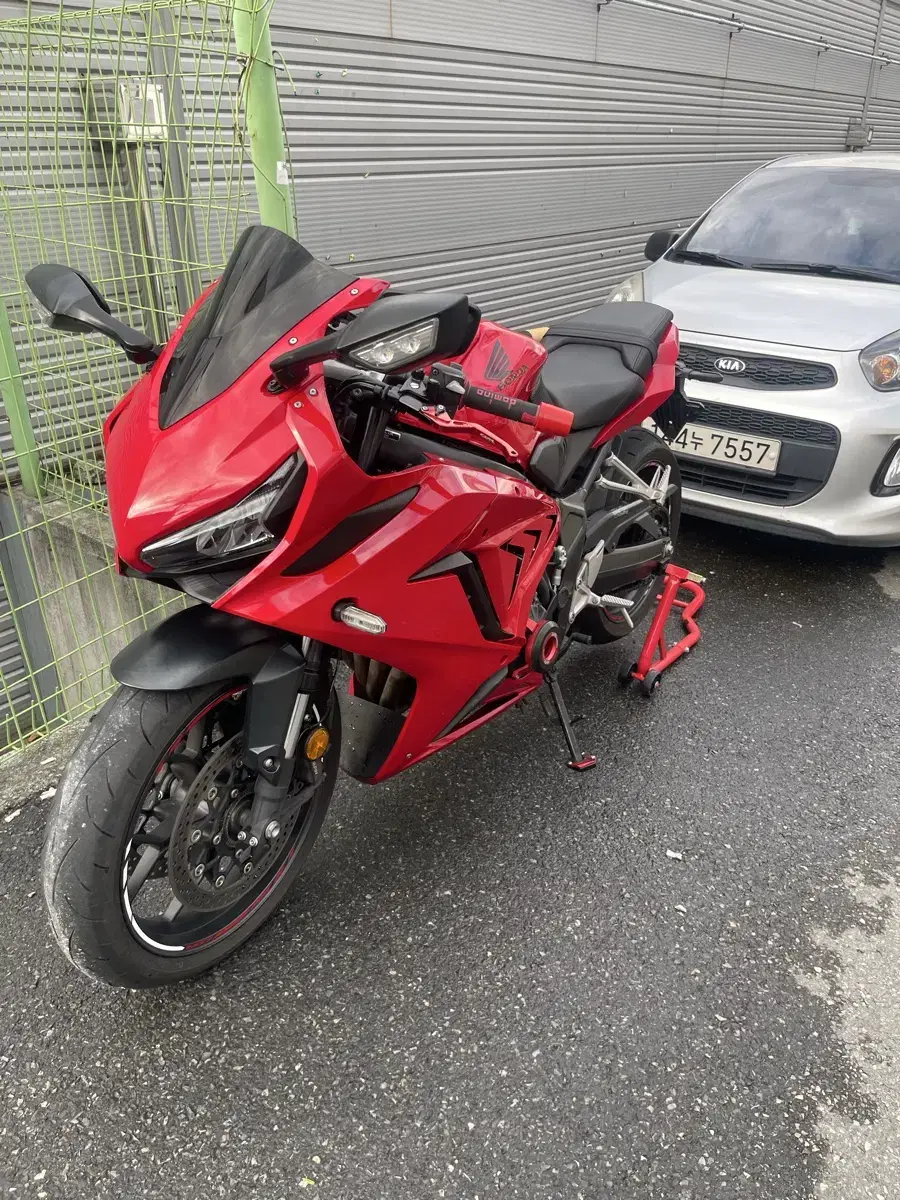 2023 cbr650r 대차문의