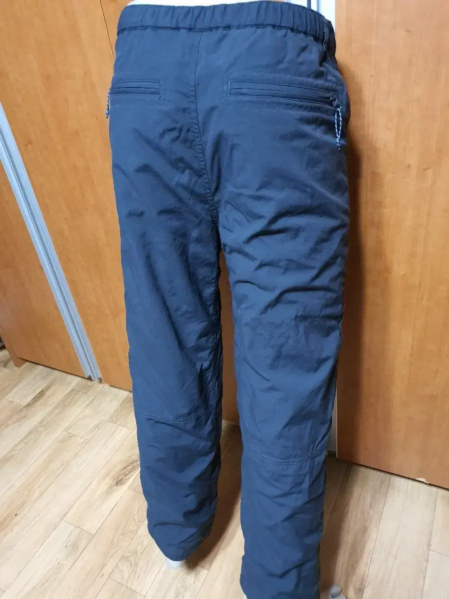 Colombian banded quilted pants, size L, approximately 31 to 33 inches for winter.