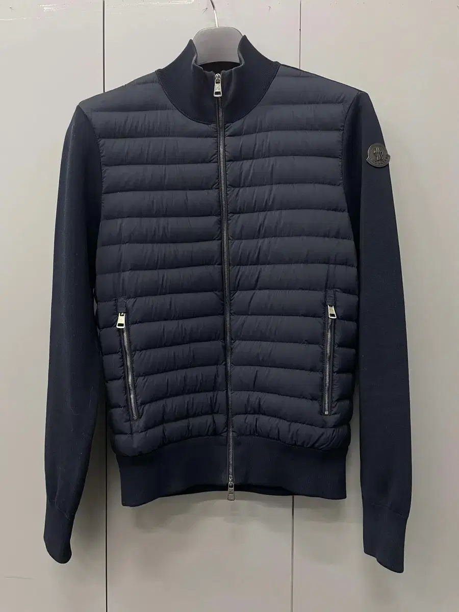 ConditionExcellent ( S ) Moncler kim hyunwoo Black waffen knit padding